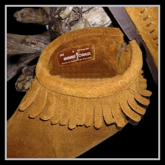 Minnetonka Suede Fringed Short Boot - Picture 3 of 9